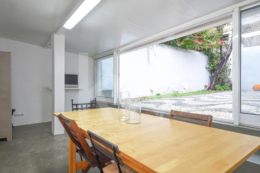 T2+2 With Lots Of Cachet In One Of The Most In Lisbon, Lisbon, Portugal For Sale (13454317)