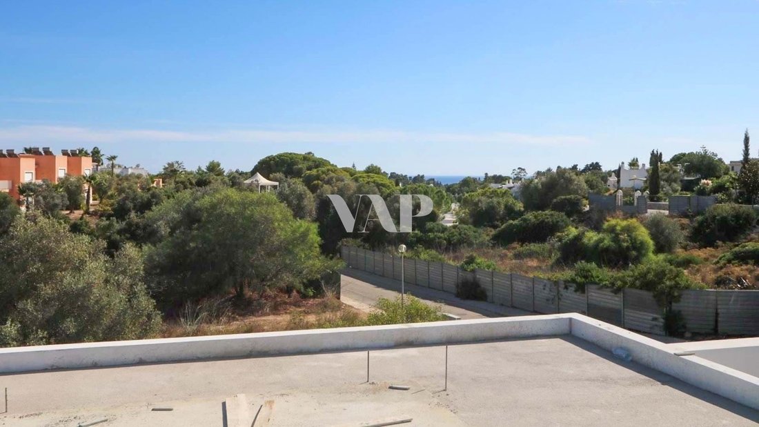 Villa in Carvoeiro, Algarve, Portugal 3 - 11717837