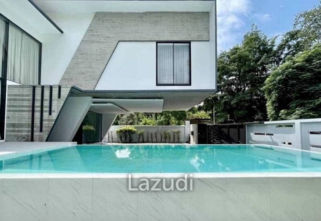 Villa in Chiang Mai, Chiang Mai, Thailand 1 - 12957515