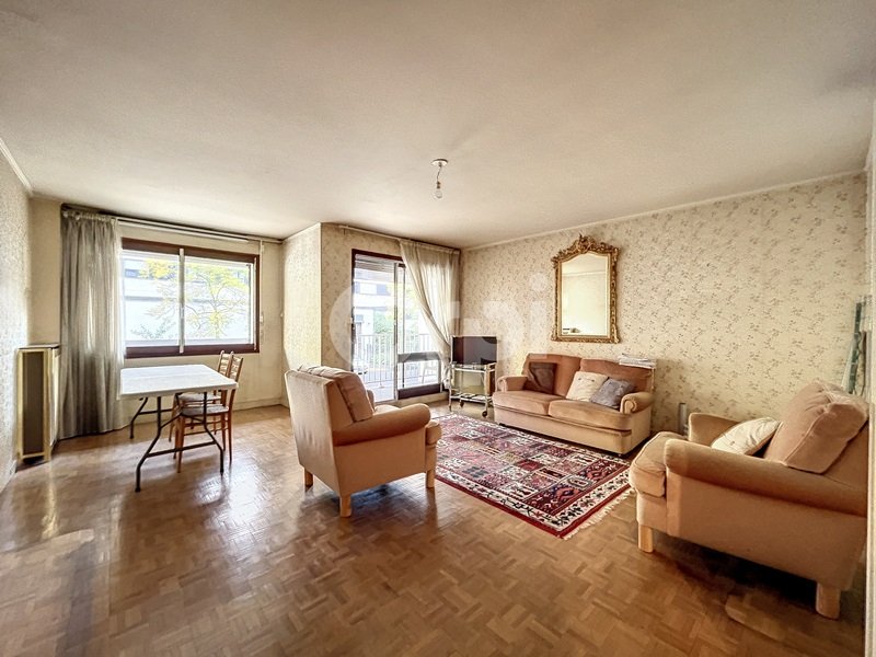 Apartment in Violet Commerce, Paris 15e Arrondissement, Paris 2 - 13299167