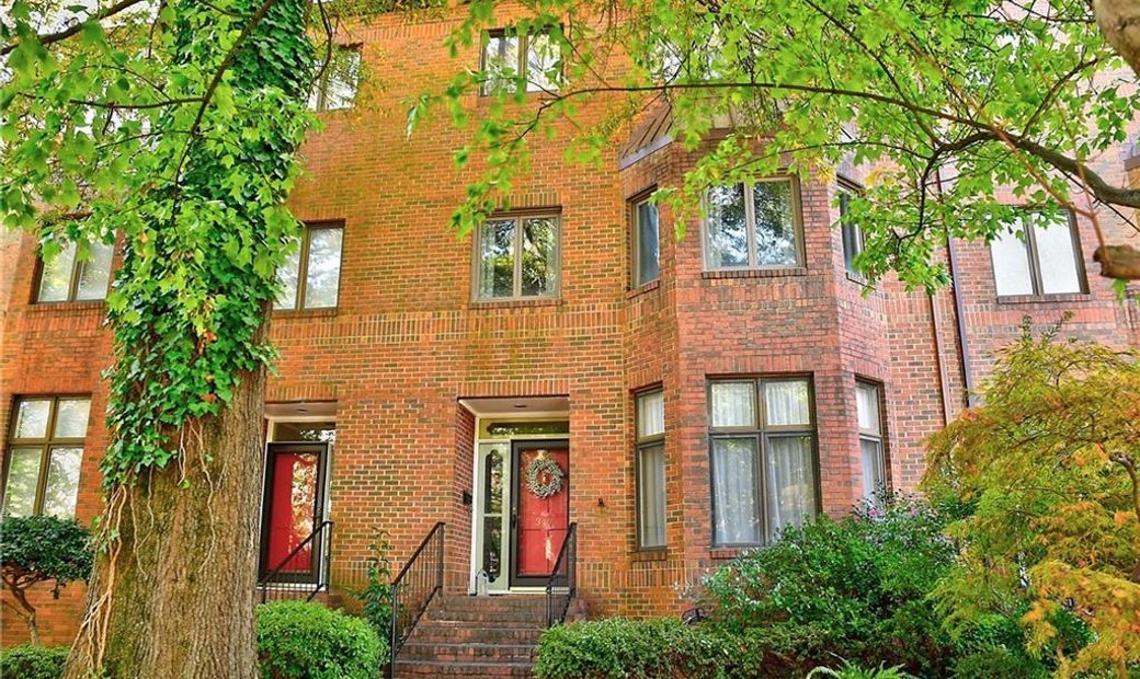 Condo For Sale In Norfolk En Norfolk, Virginia, Estados Unidos En Venta