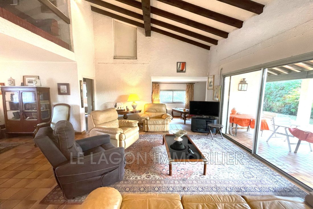 Vente Maison 5 Pièce(s) In St Cyprien Plage, France For Sale (13457733)