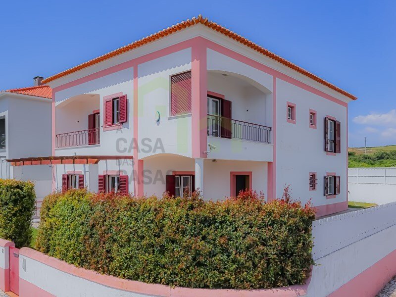 House 5 Bedrooms Ericeira 3km, A Casa Das Casas In Ericeira, Lisbon
