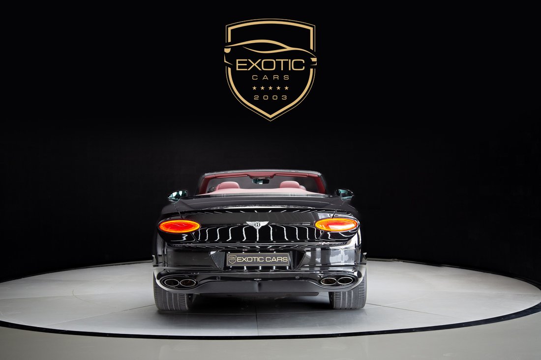 Cabriolet in Dubai, Dubai, United Arab Emirates 5 - 13461803