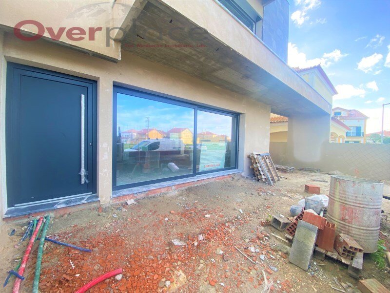 House 4 Bedrooms Sale Peniche In Peniche, Leiria District, Portugal For Sale (13457696)