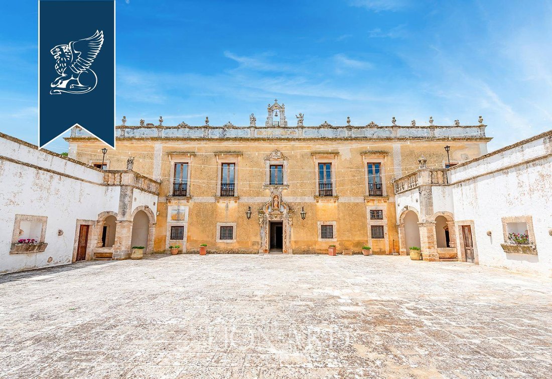 Villa en Apulia, Italia 1 - 13458232