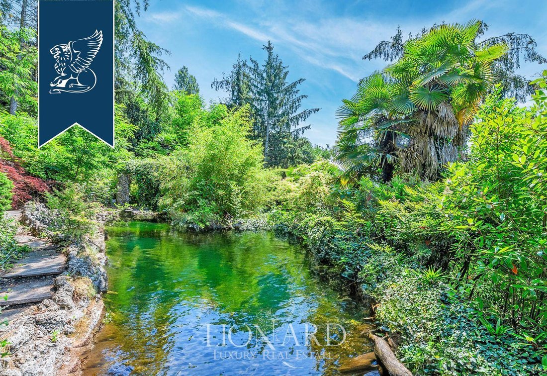 Villa in Merate, Lombardy, Italy 3 - 13458236