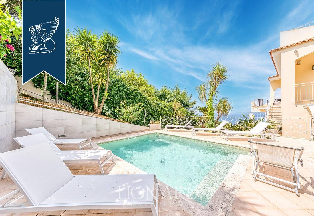 Villa in Sorrento, Campania, Italy 3 - 13458204