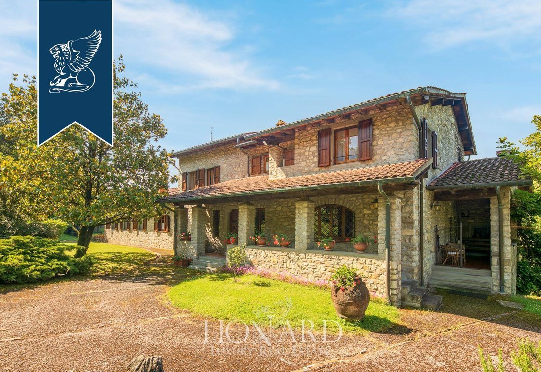 Villa in Chiusi della Verna, Tuscany, Italy 4 - 13458219