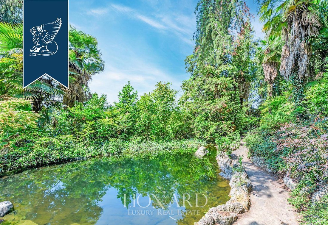 Villa in Merate, Lombardy, Italy 4 - 13458236