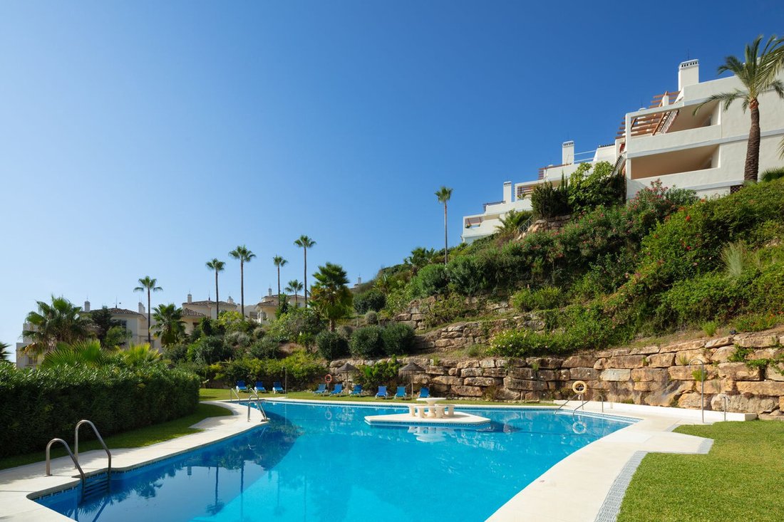 Penthouse in Puerto Banus, Marbella, Spain 2 - 13462814