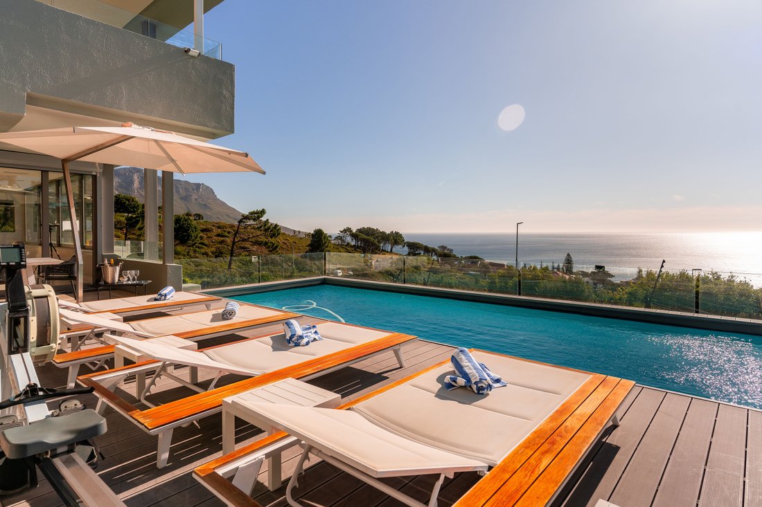 A Home With Panoramic Camps Bay Views In Cape Town, Western Cape, South