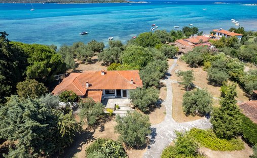 Villa in Nea Propontida, Macedonia and Thrace, Grecia 1