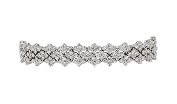9.35 Carats Diamond 3-Row Flower Bracelet in White Gold (13462256)
