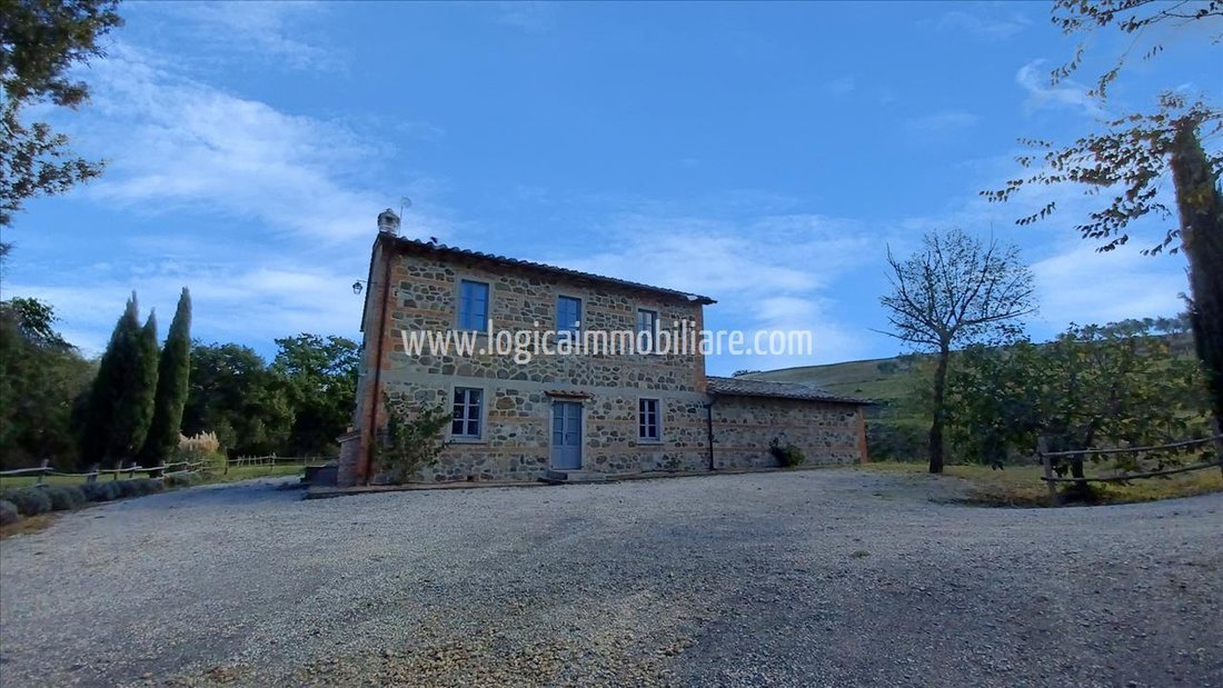 Country House in Italy 4 - 10836037