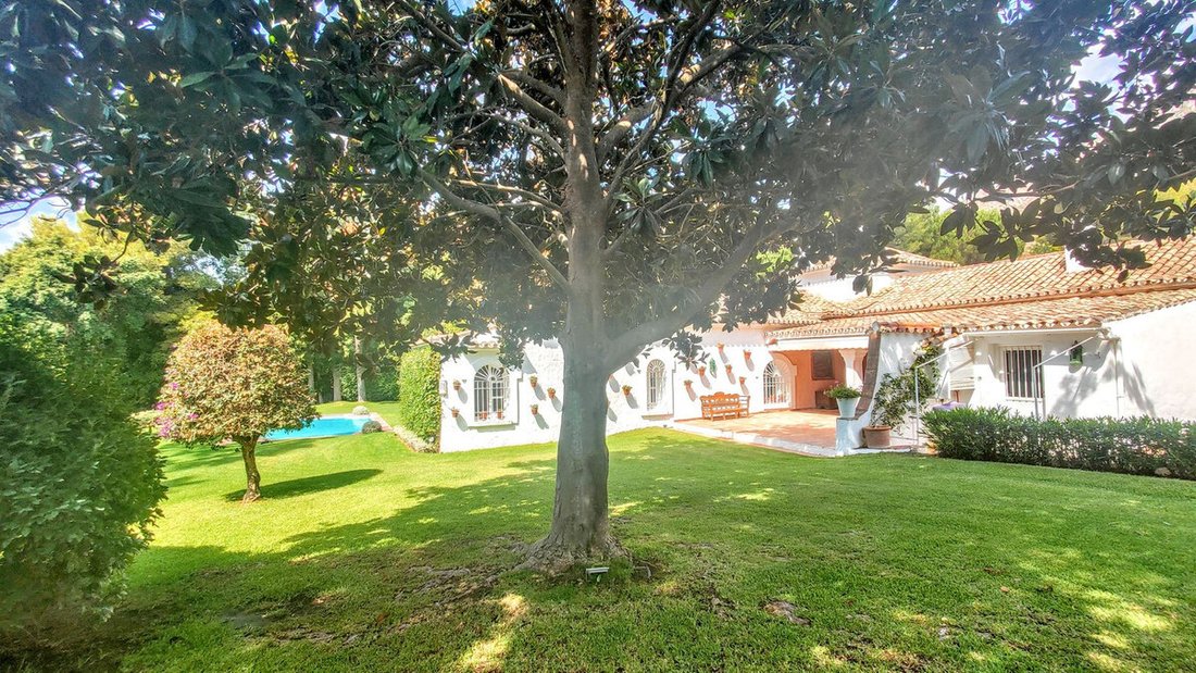 Villa in Marbella, Andalusia, Spain 5 - 13465191