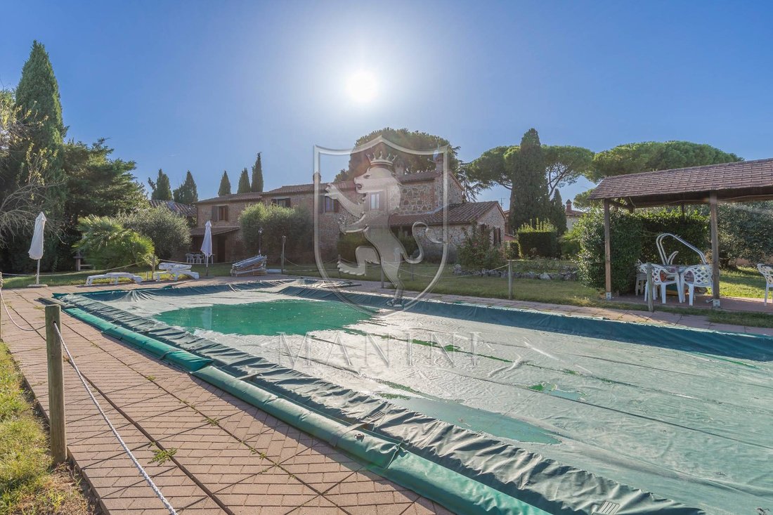 Country House in Castiglione del Lago, Umbria, Italy 5 - 13468309