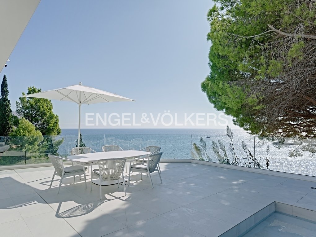 Villa in Zona de Mascarat, Valencian Community, Spain 2 - 13465885
