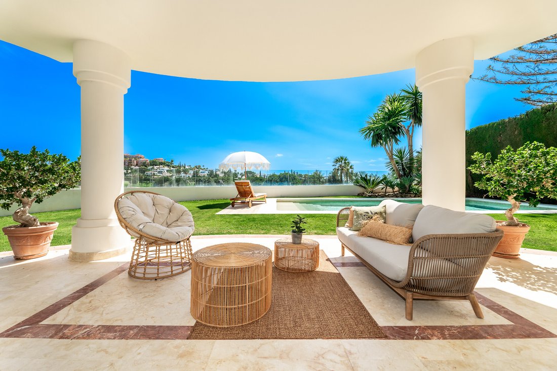 Villa in Nueva Andalucia, Marbella, Spain 2 - 13468517