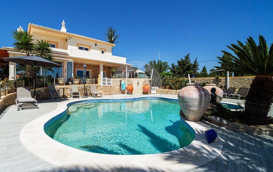 Villa in Praia da Luz, Algarve, Portugal 1 - 13465588