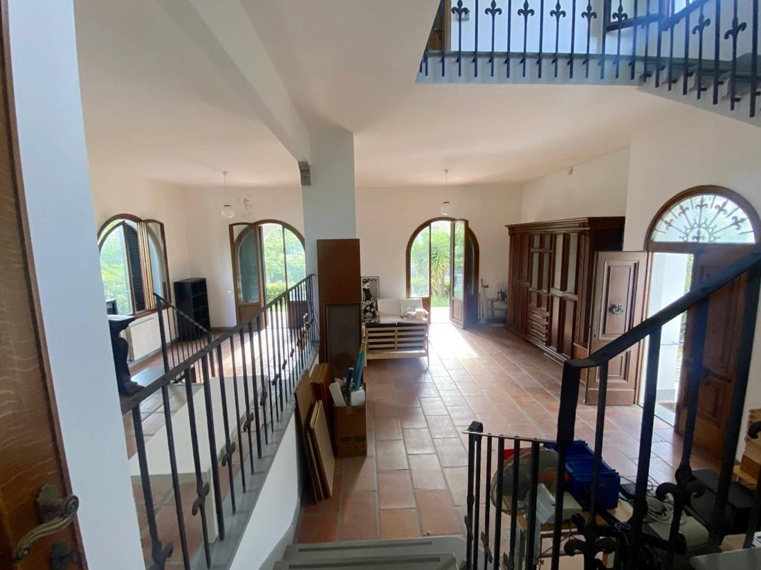 Villa in Porta a Lucca, Pisa, Tuscany 1 - 13467080