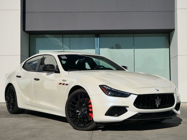 2023 New Maserati Ghibli Trofeo at  Serving