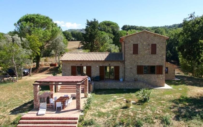Typical Tuscan Farmhouse With Beautyfull View For Sale In Sardinia