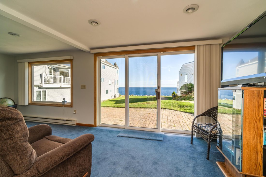 49 Freeman Street In York, Maine, United States For Sale (13469740)