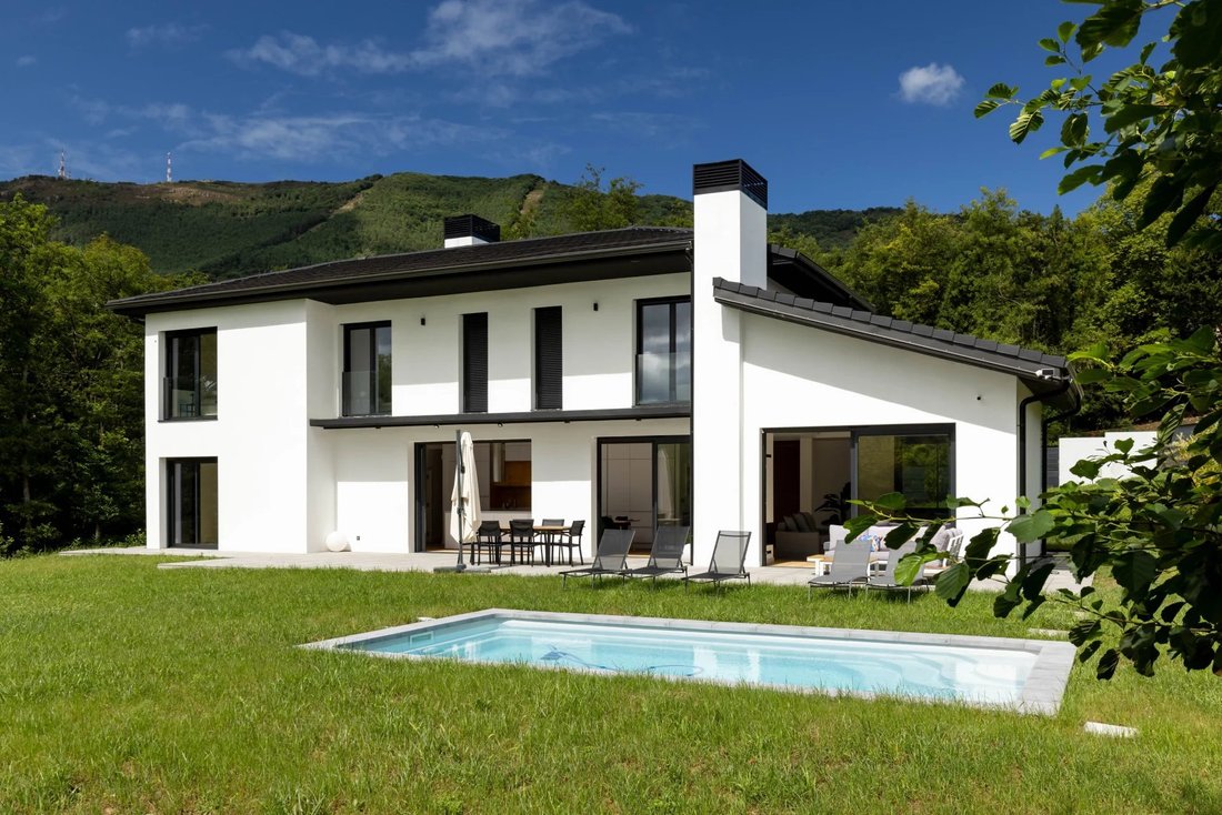 Newly Constructed House In The Private In Hondarribia, Basque Country
