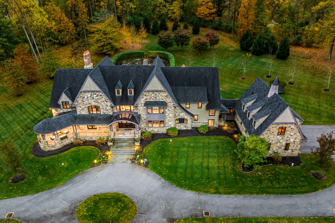 706 Hillview Road, Malvern, Pa 19355 In Malvern, Pennsylvania, United