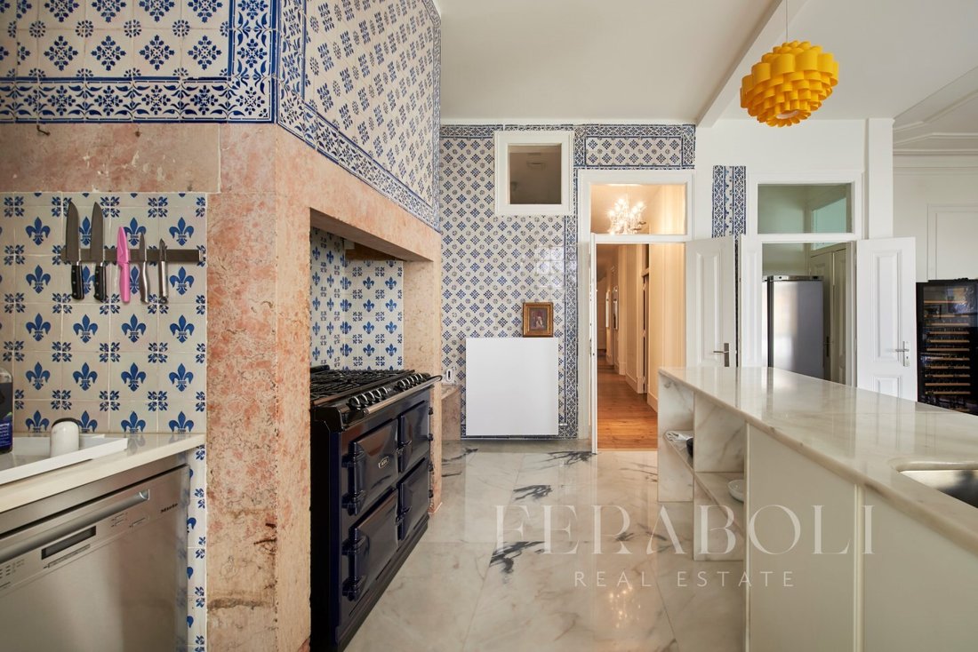 Apartment in Campo de Ourique, Lisbon, Portugal 5 - 13469973
