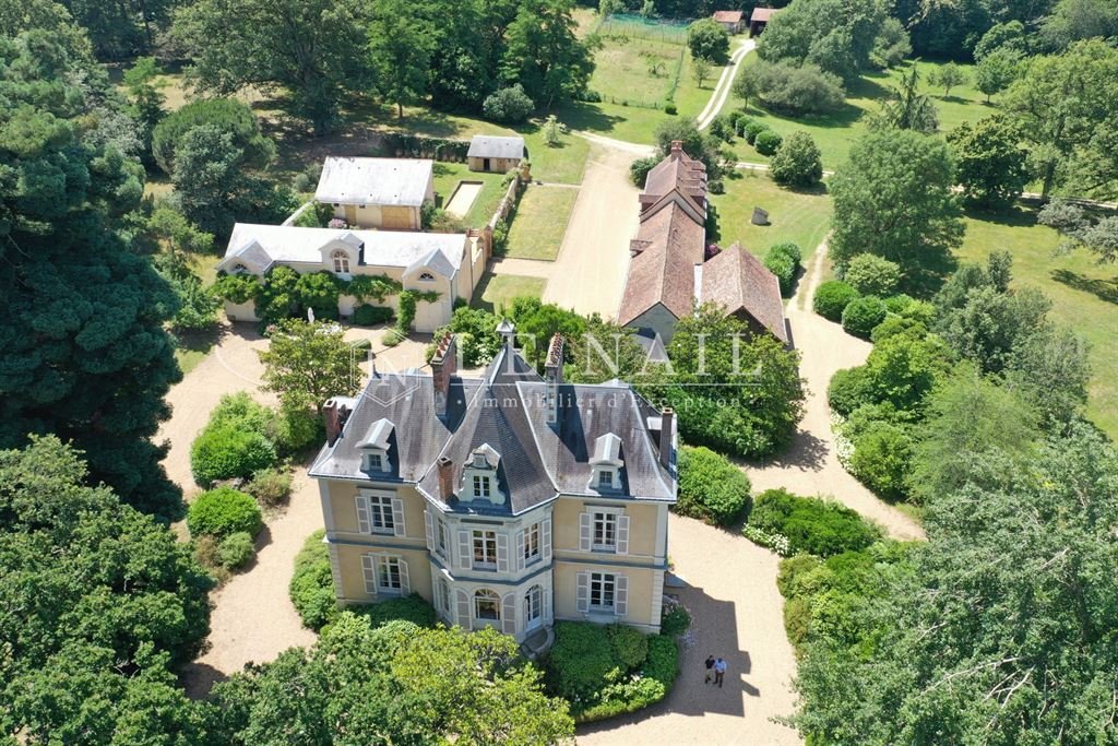 Rare 328 Acre Estate With Small In Baugé En Anjou, Pays De La Loire