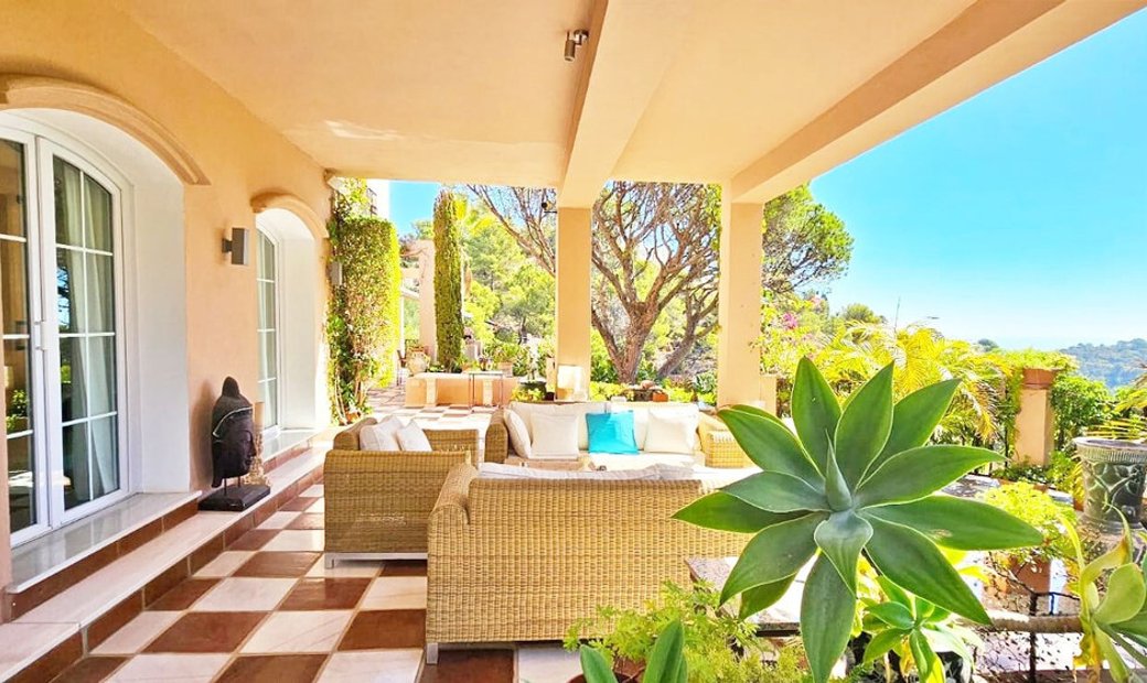 El Madroñal Detached House In El Madroñal, Spain For Sale (13475379)