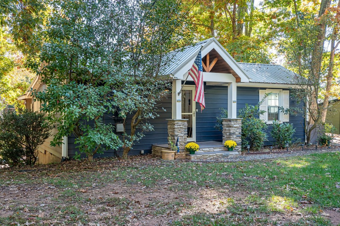 Lake Norman Waterfront In Lake Norman Of Catawba, North Carolina, United States For Sale (13471596)