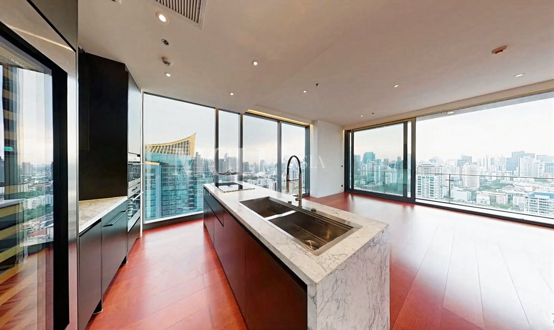 Gallery image with a fresh perspective