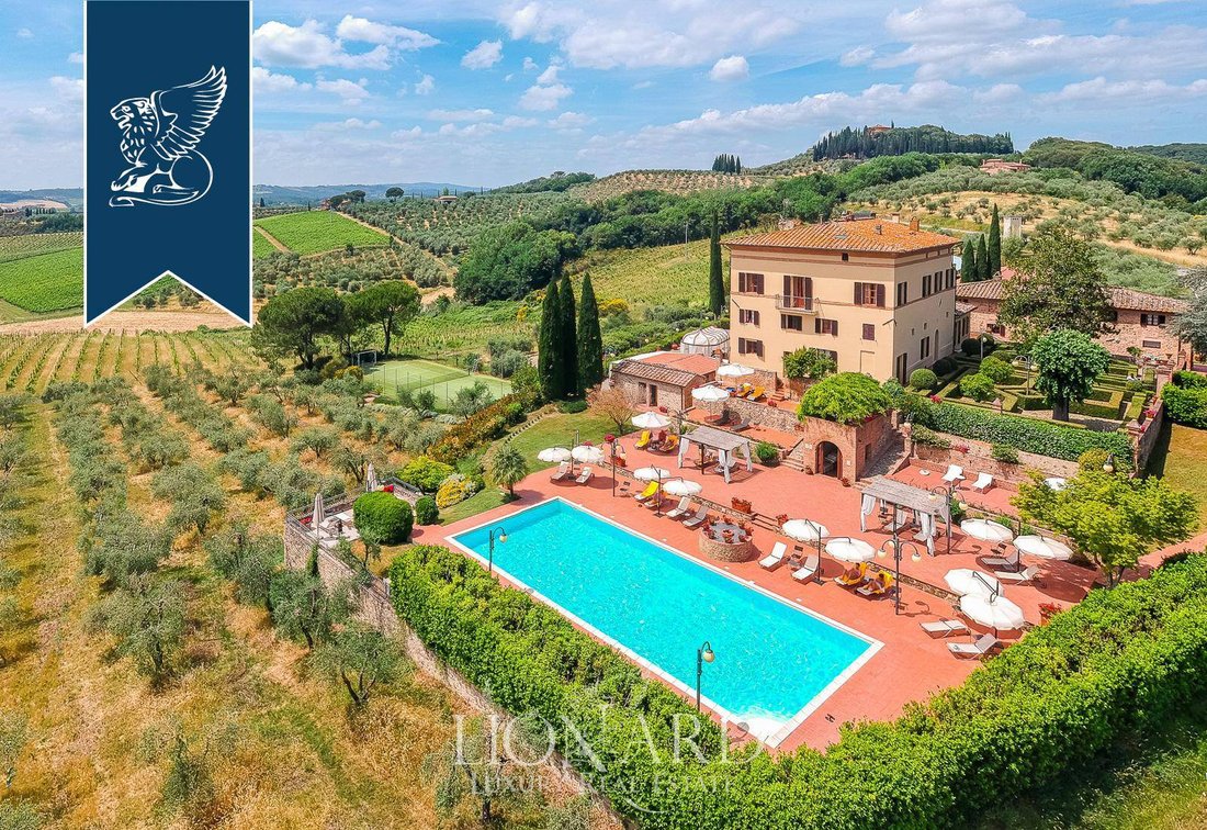 Villa in Castelnuovo Berardenga, Tuscany, Italy 2 - 13471165