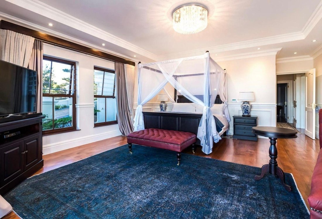 House in Cape Town, Western Cape, South Africa 4 - 13470940