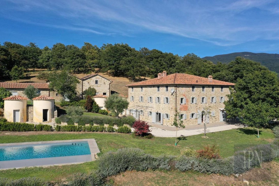 Villa in Pieve Santo Stefano, Tuscany, Italy 4 - 13474987