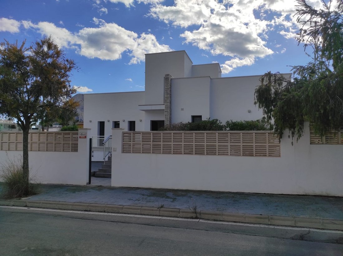 Chalet in Calp / Calpe, Valencian Community, Spain 2 - 12851111