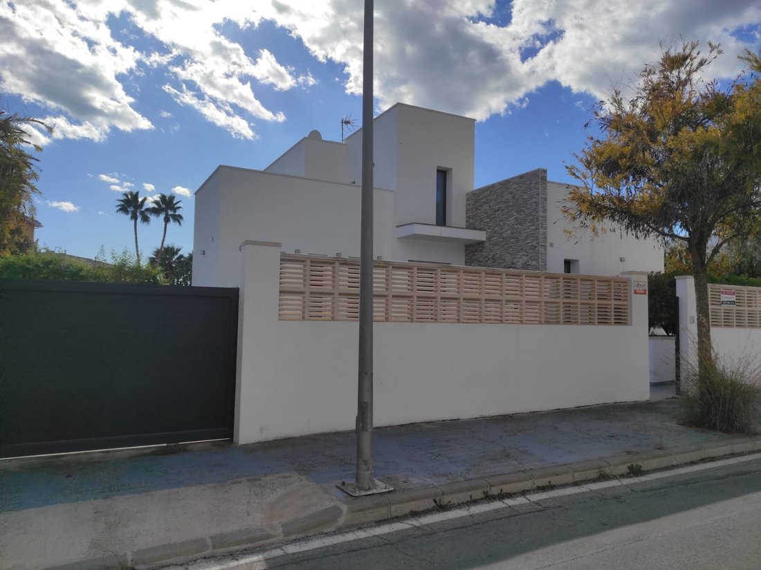 Chalet in Calp / Calpe, Valencian Community, Spain 1 - 12851111