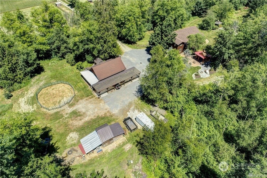 22 Acre Estate With Barndominium Style In Arlington, Washington, United