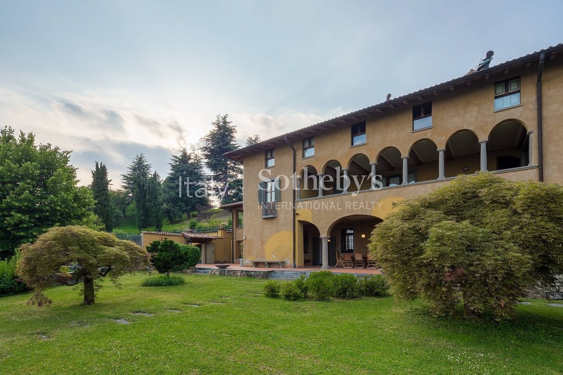 House in Cenate Sotto, Lombardy, Italy 2 - 10329123