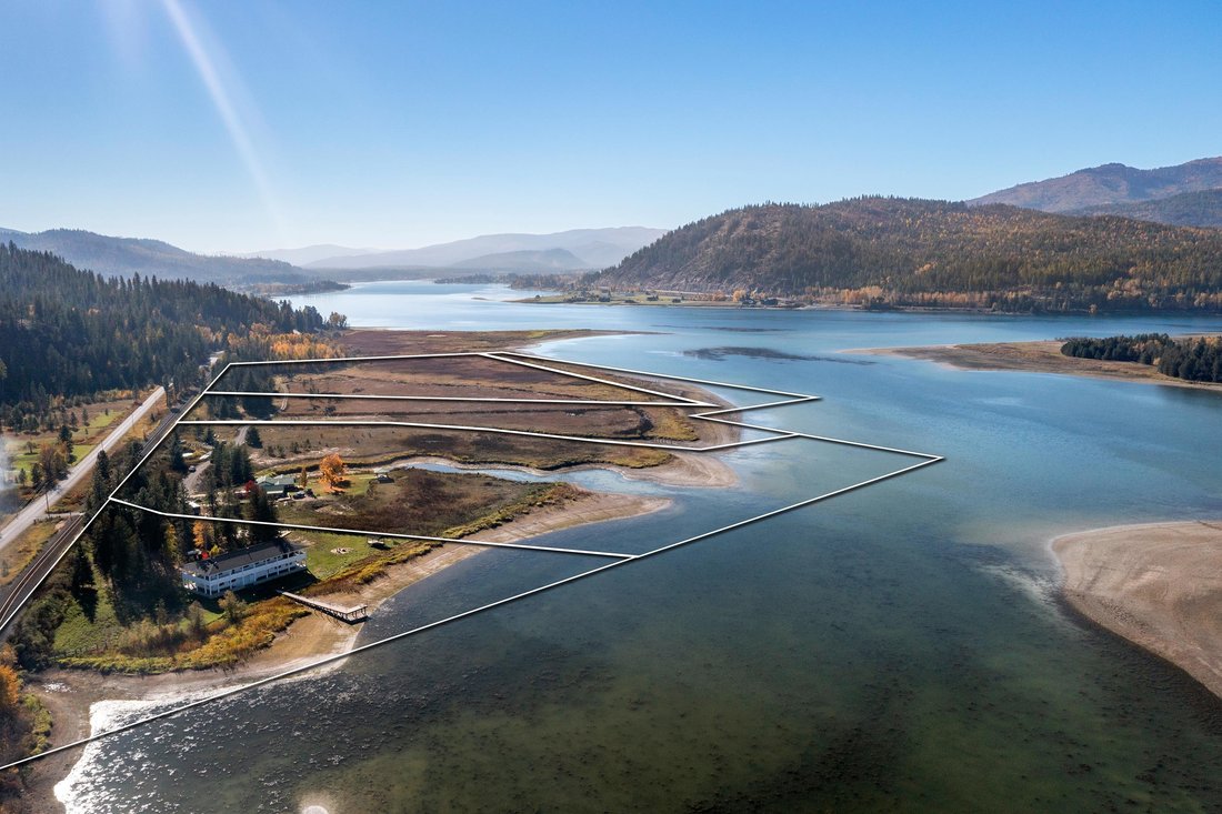 4 Bedrooms Single Family Detached In Sagle, Idaho, United States For