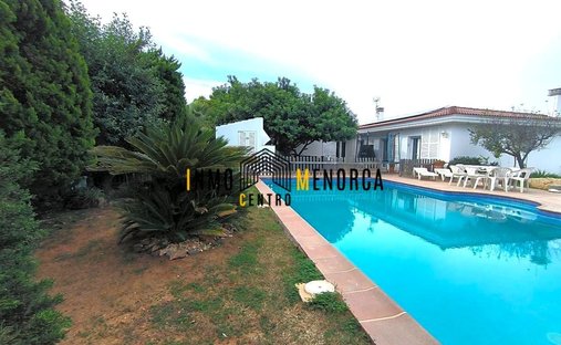 Villa in Ciutadella de Menorca, Balearic Islands, Spain 1
