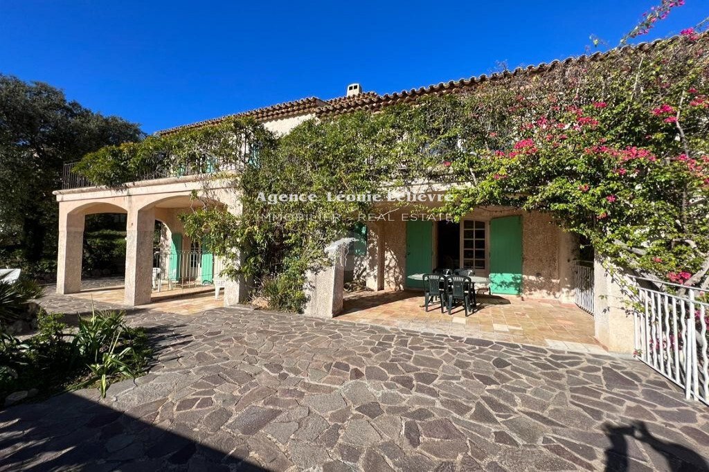 Villa in Les Issambres, Roquebrune-sur-Argens, France 4 - 13470577
