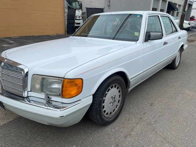 Mercedes-Benz 300 Series in Calverton, NY, United States 1 - 13480625