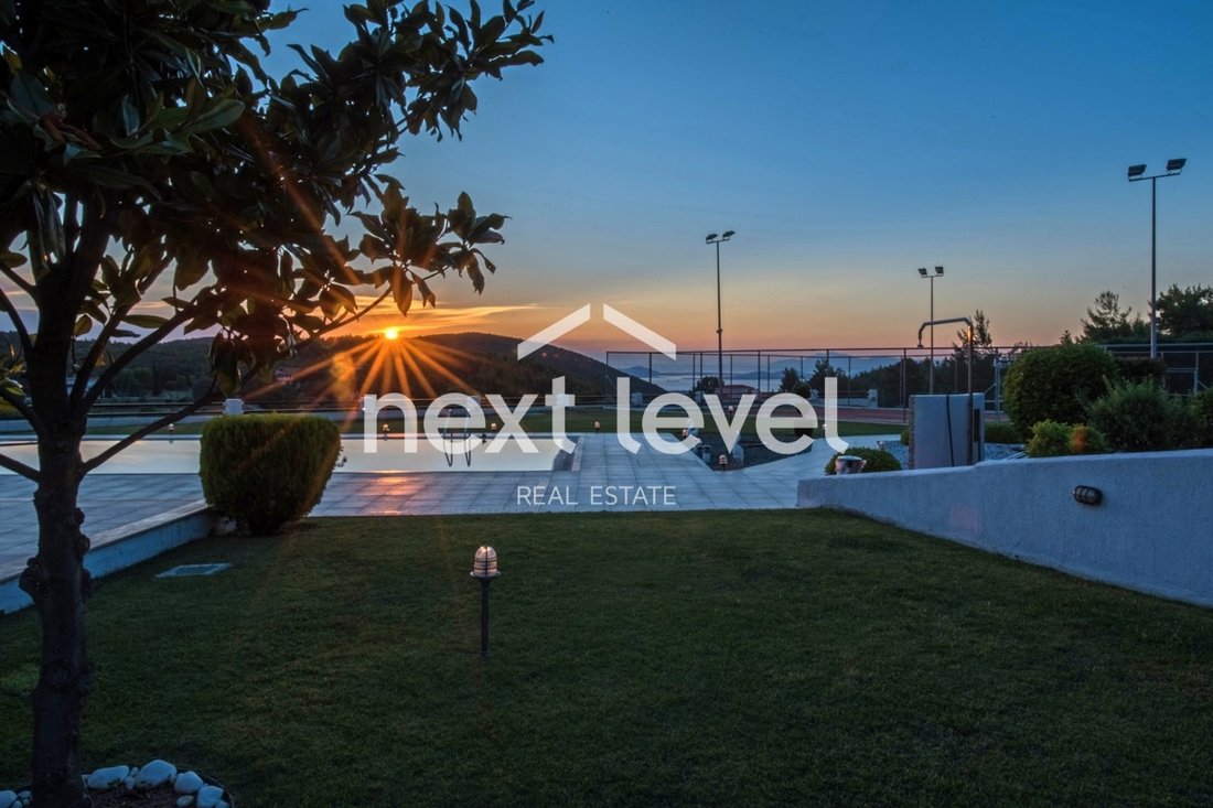 Villa in Oropos, Attica, Greece 4 - 13476963