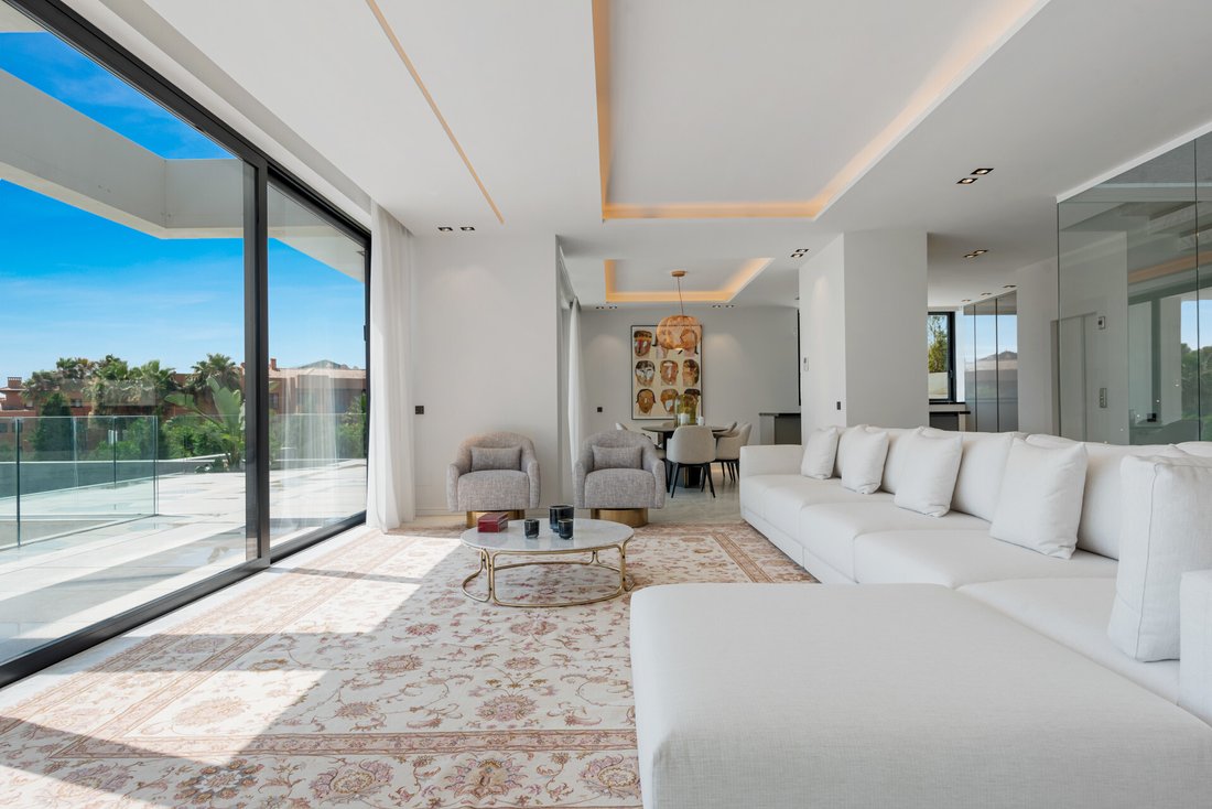 Villa in Benahavis, Andalusia, Spain 2 - 13479444