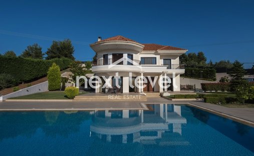 Villa in Oropos, Attica, Grecia 1