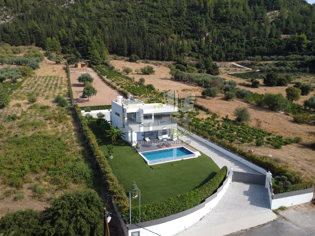 Villa in Petrotou, Messatida, Peloponnese, Western Greece and the Ionian 2 - 13477042